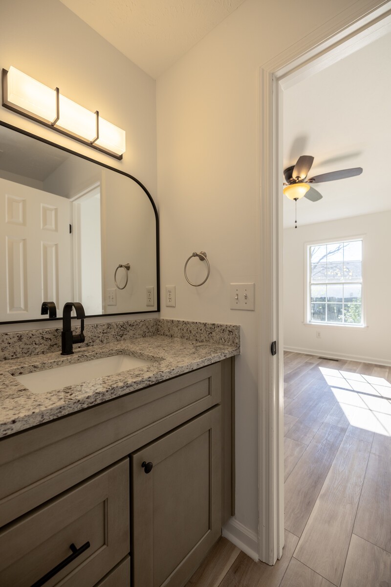 305 Valley Forge Ct