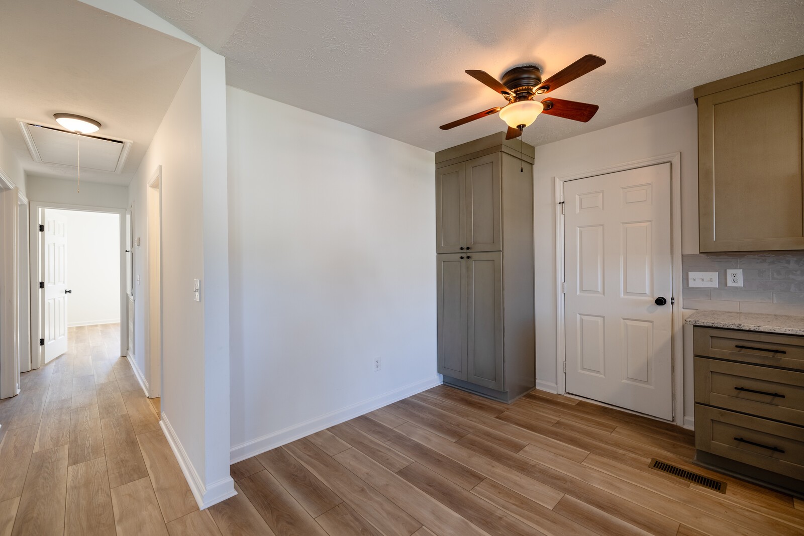 305 Valley Forge Ct