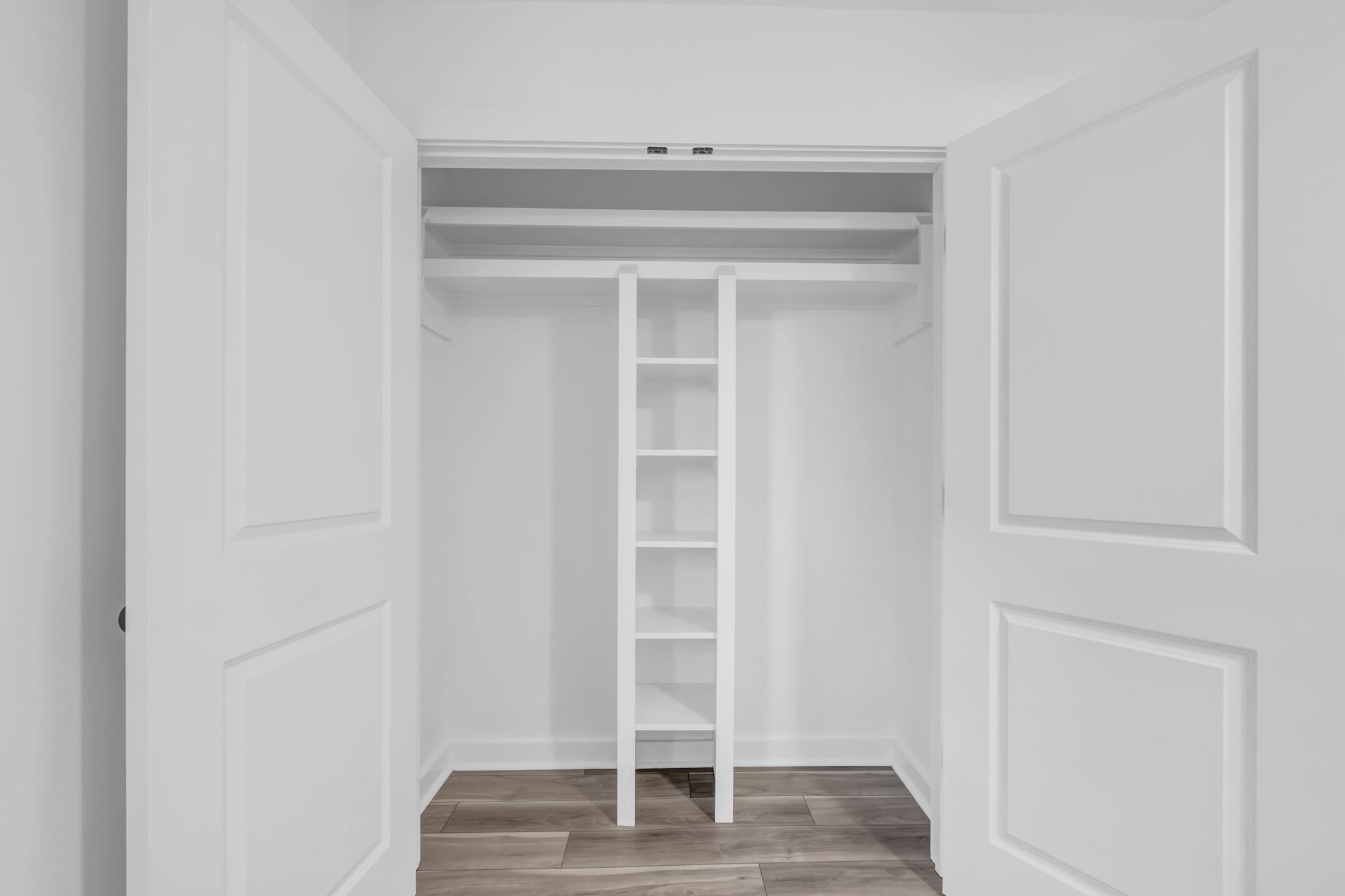 2514 Sonar St