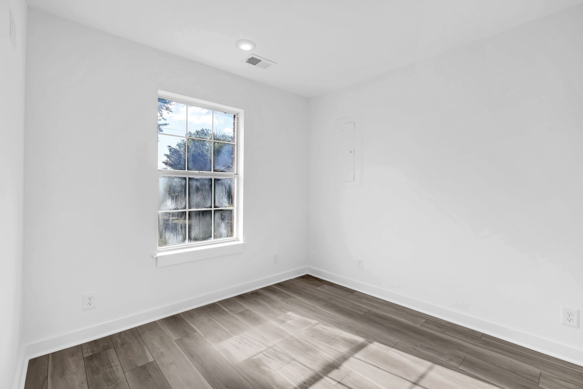 2514 Sonar St