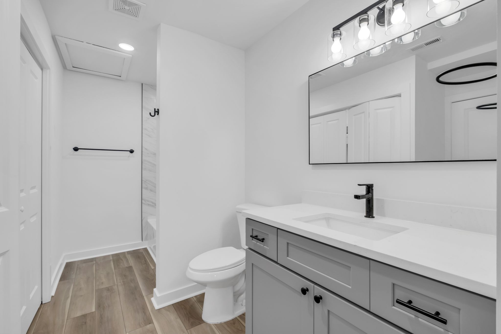 2514 Sonar St