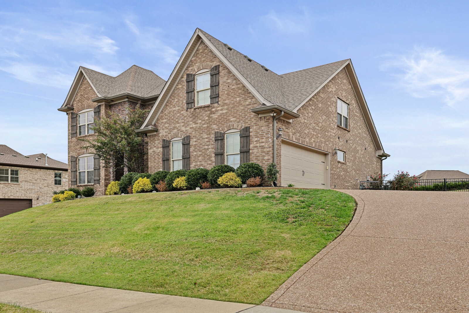 212 Ettington Dr