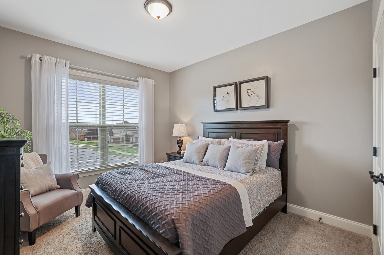 212 Ettington Dr