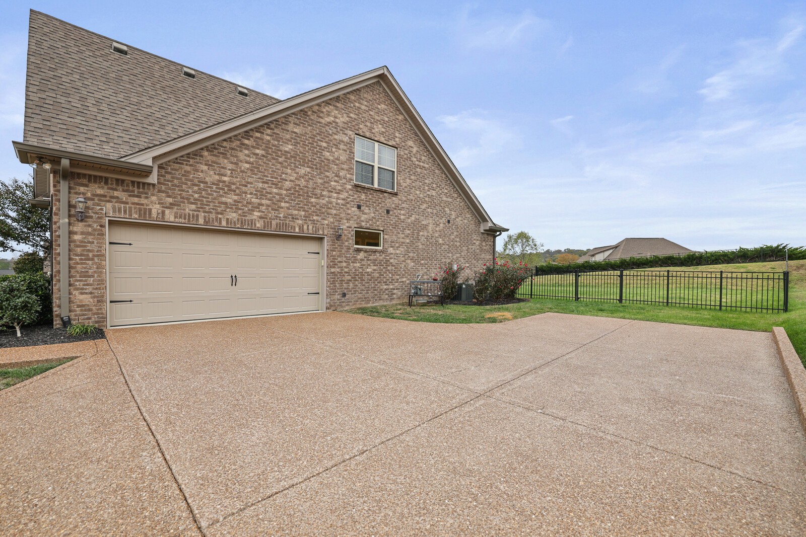 212 Ettington Dr