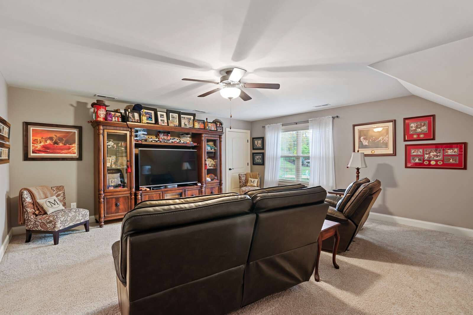 212 Ettington Dr