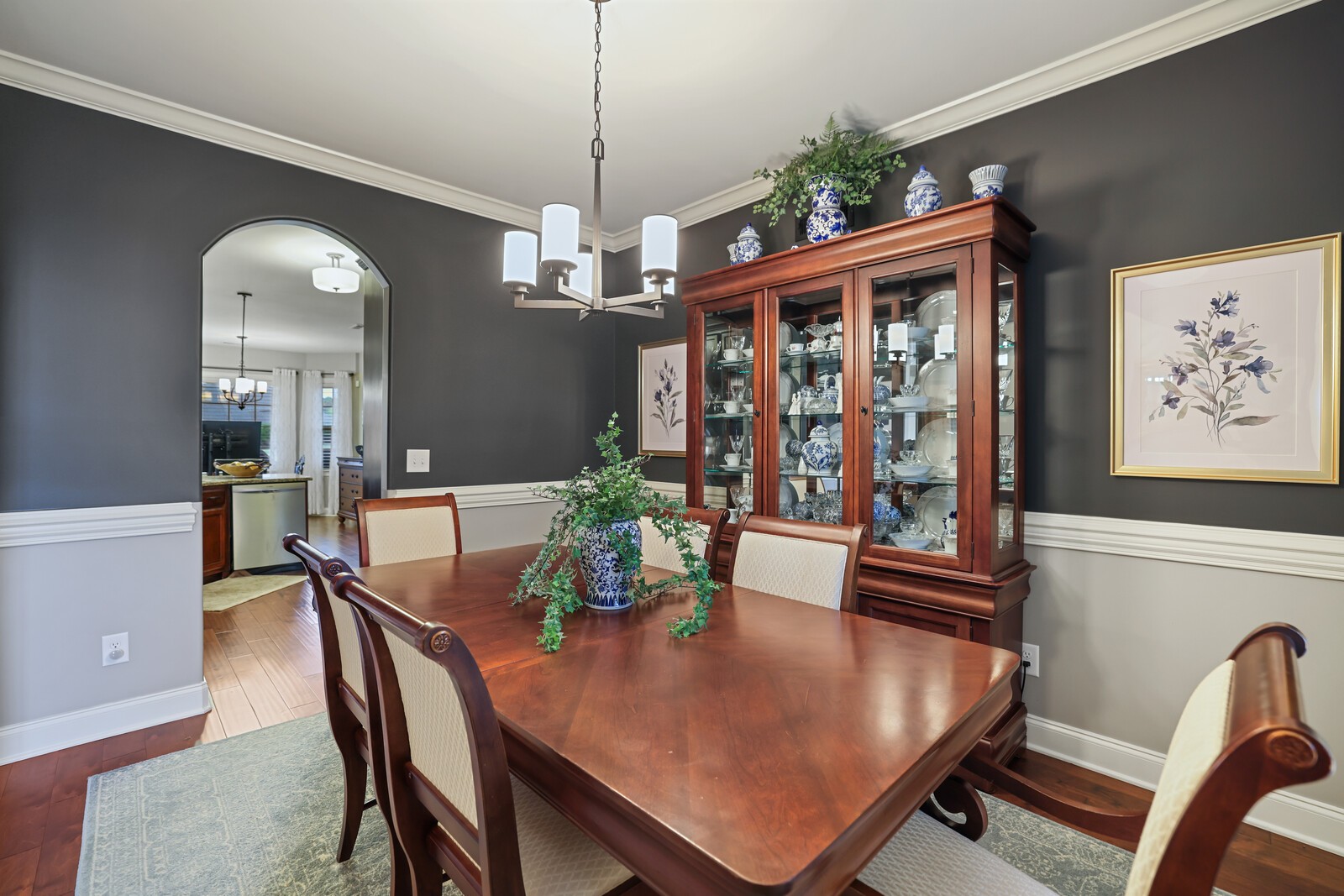 212 Ettington Dr