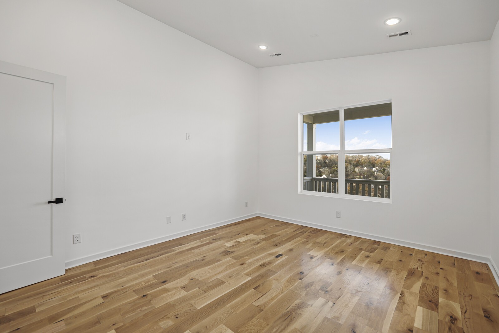 1609 Boxwood Dr