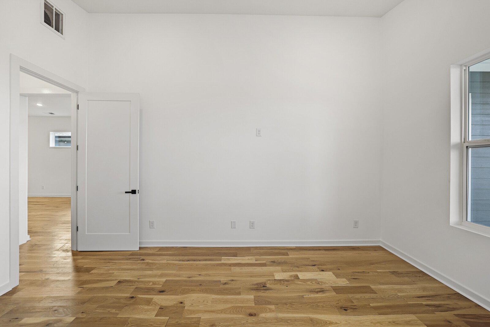 1609 Boxwood Dr