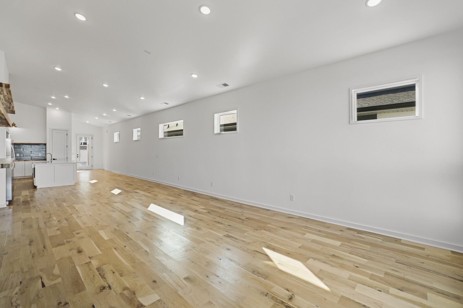 1609 Boxwood Dr