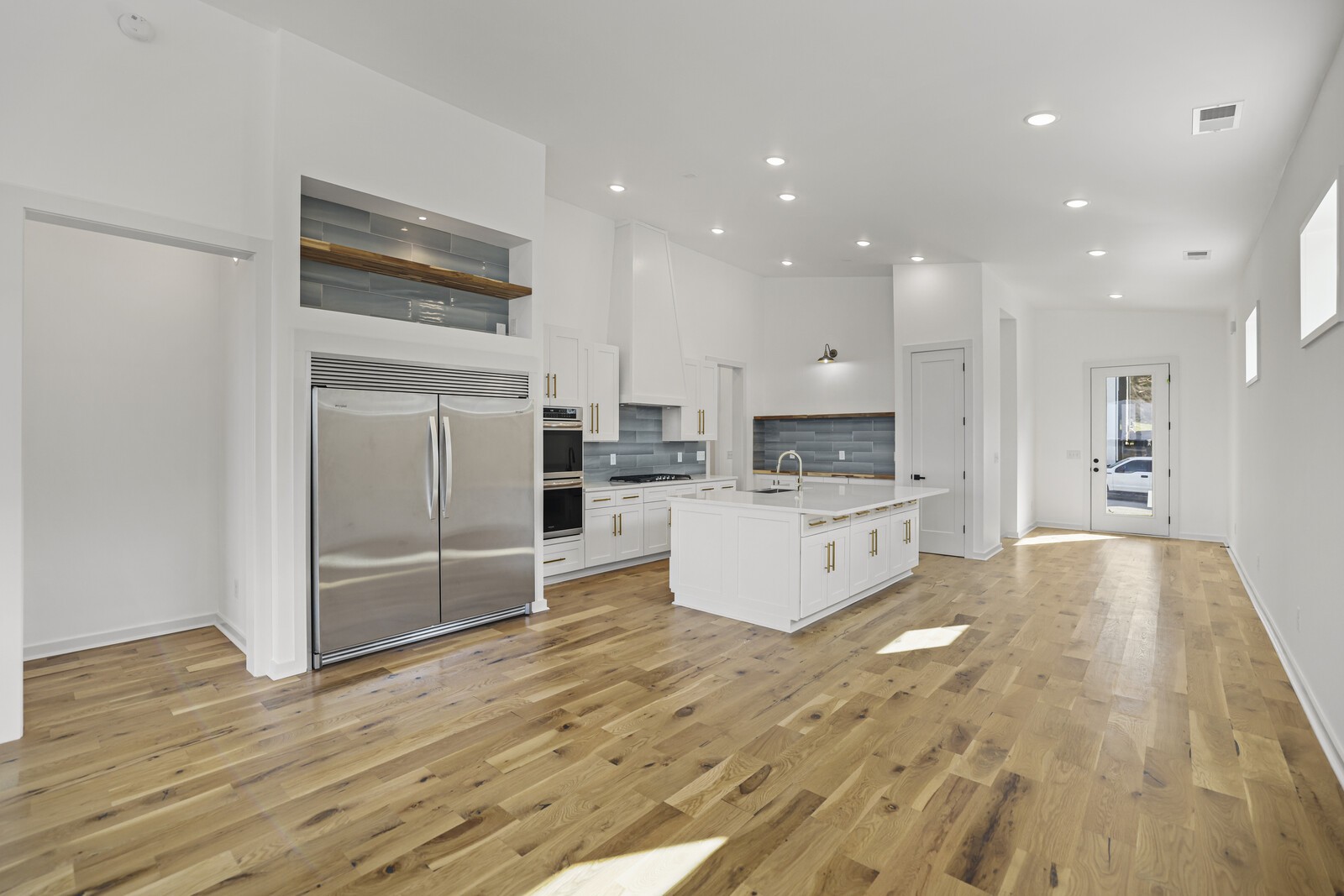 1609 Boxwood Dr