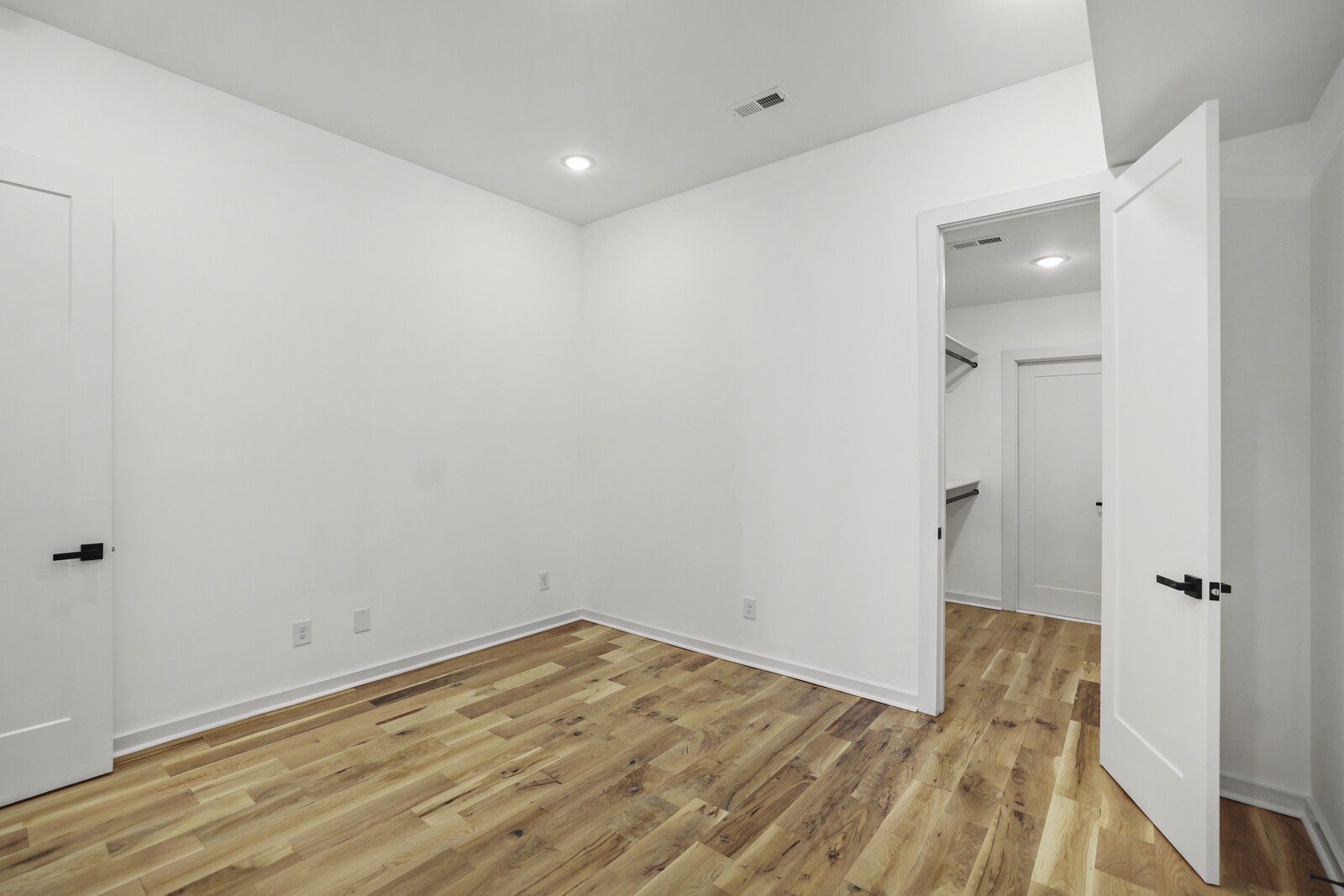 1609 Boxwood Dr