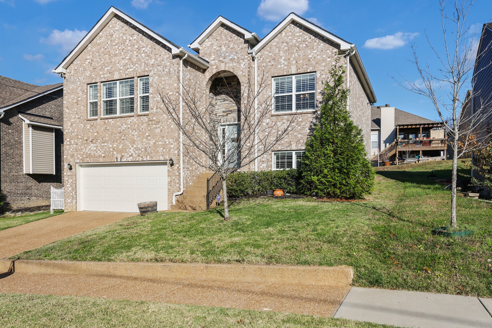 429 Chinook Dr