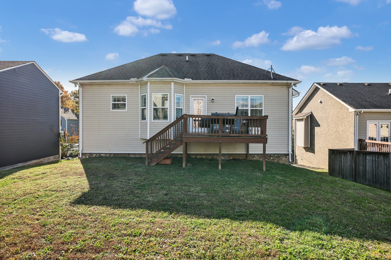 429 Chinook Dr