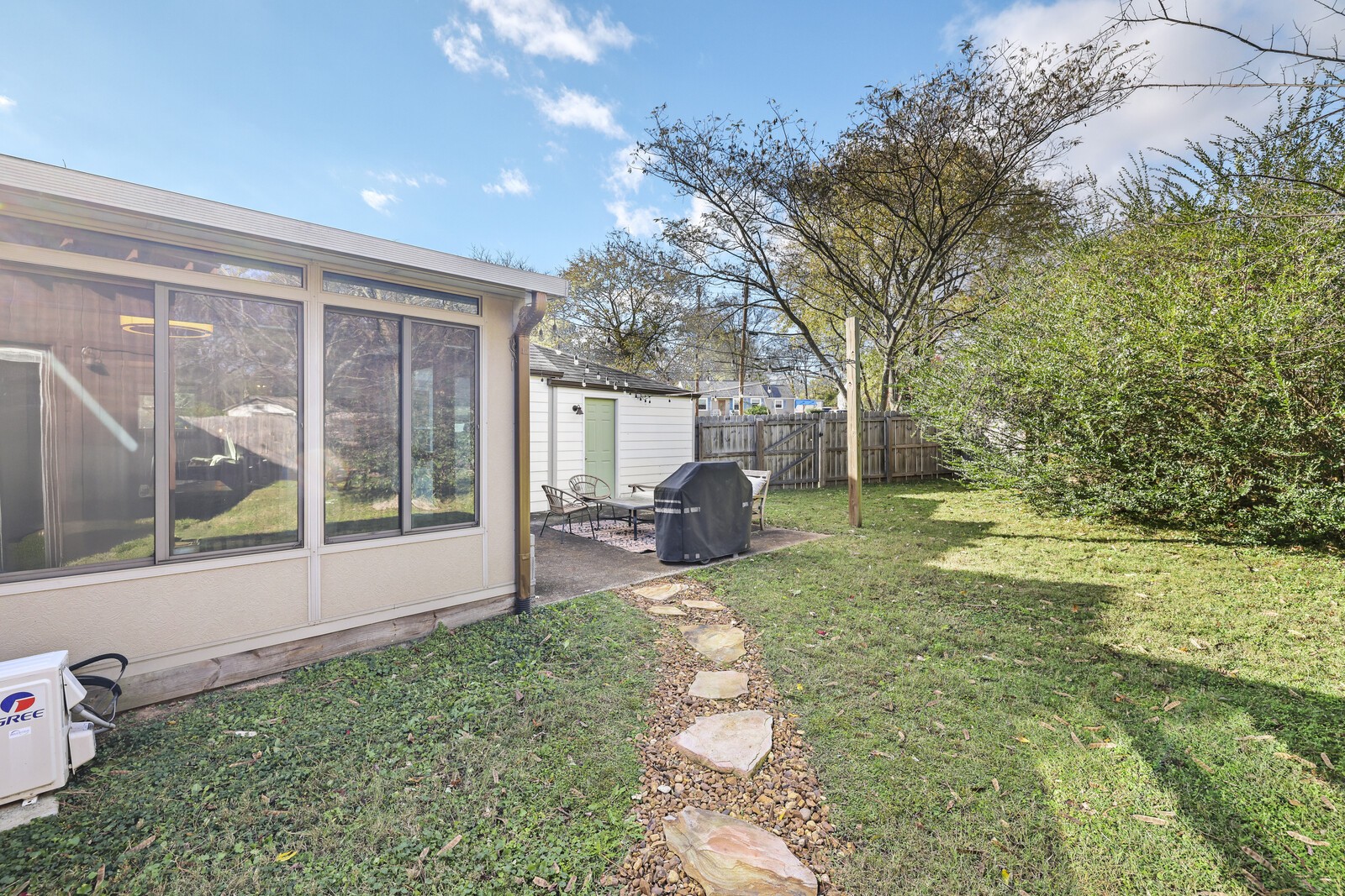 2713 Mashburn Rd