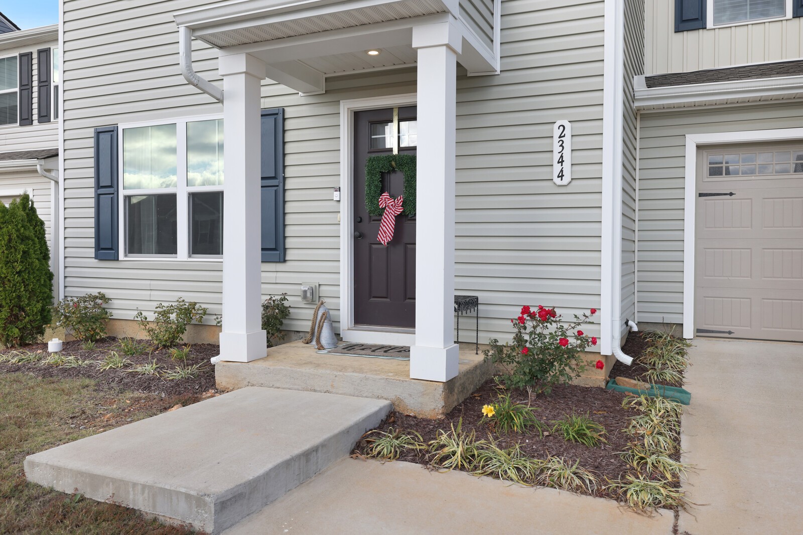 2344 Brokeshire Dr
