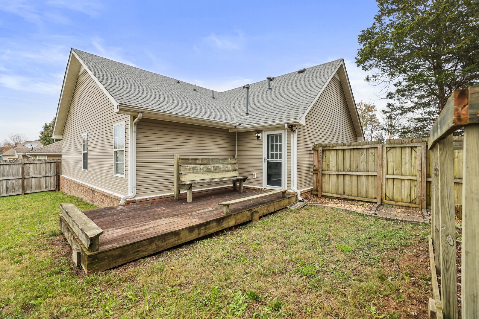 922 Chaparral Dr