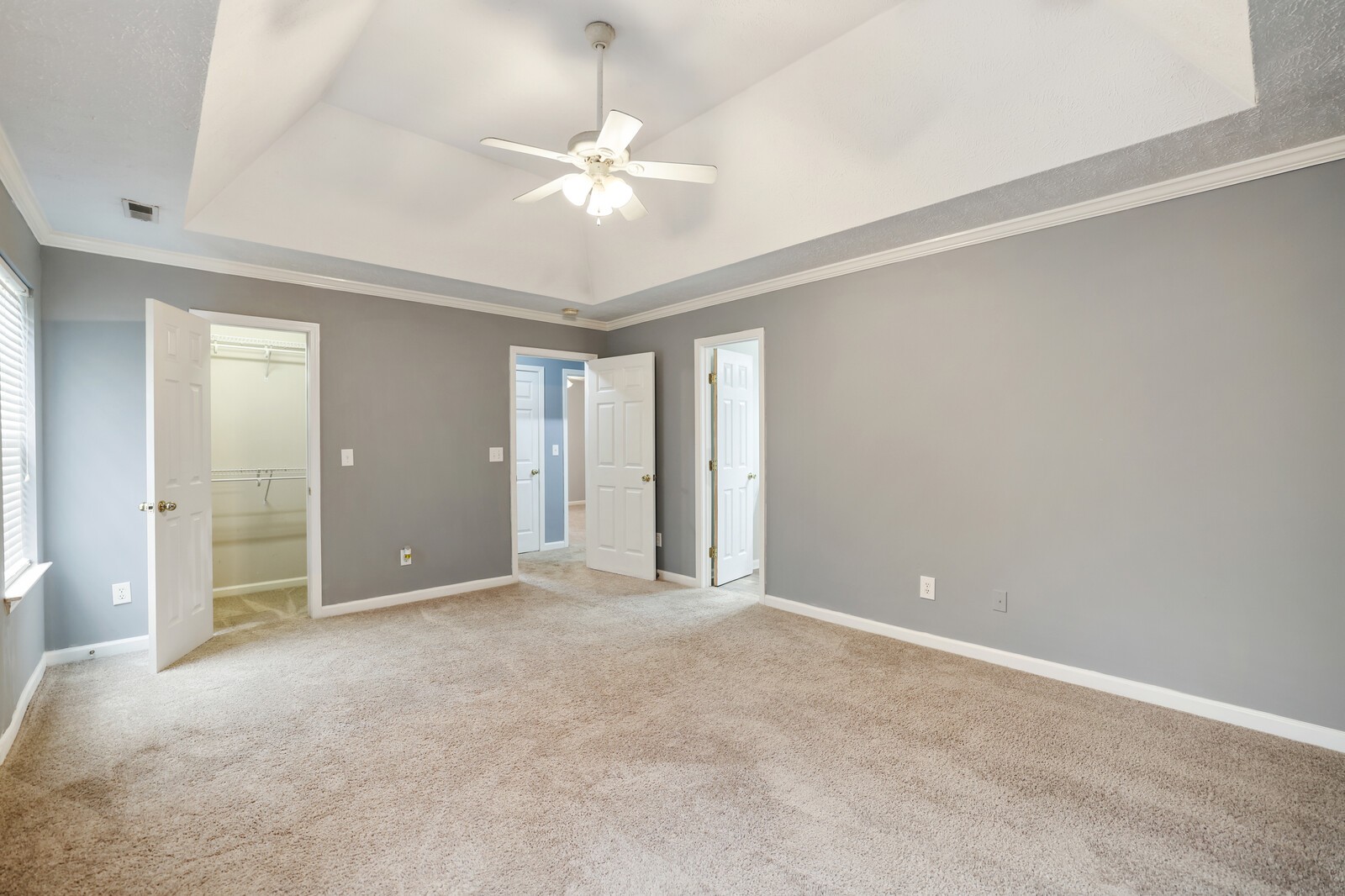 922 Chaparral Dr