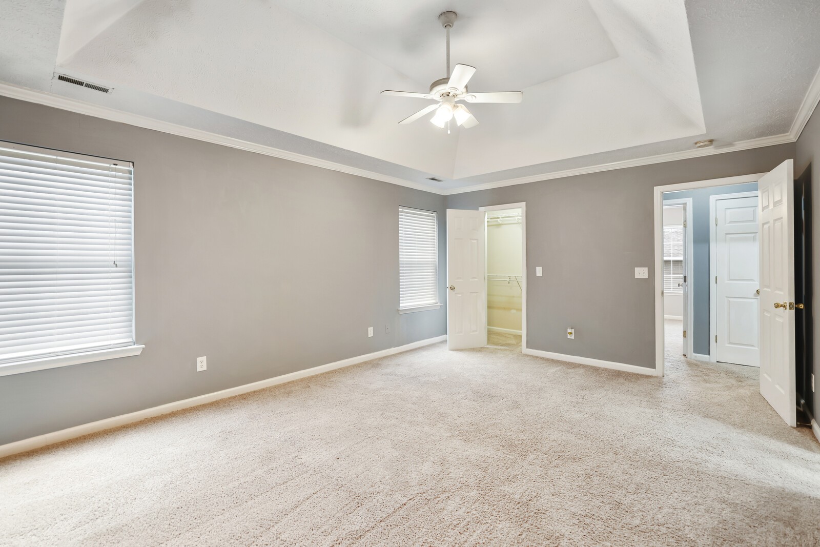 922 Chaparral Dr
