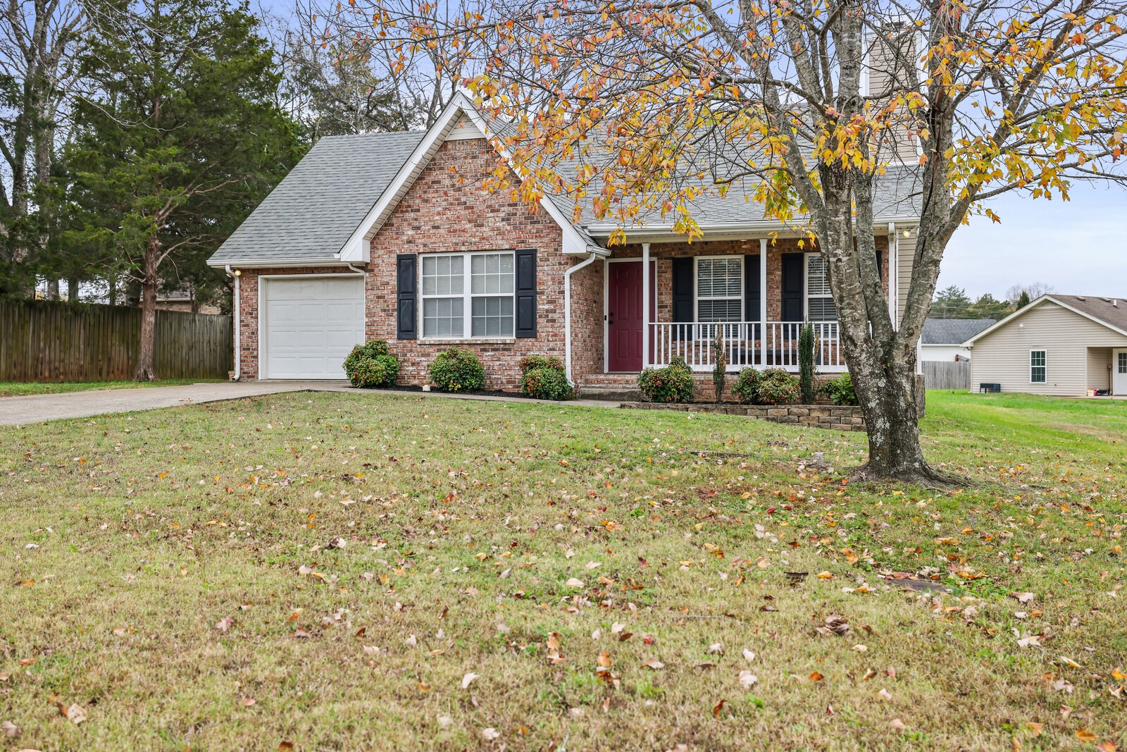 922 Chaparral Dr