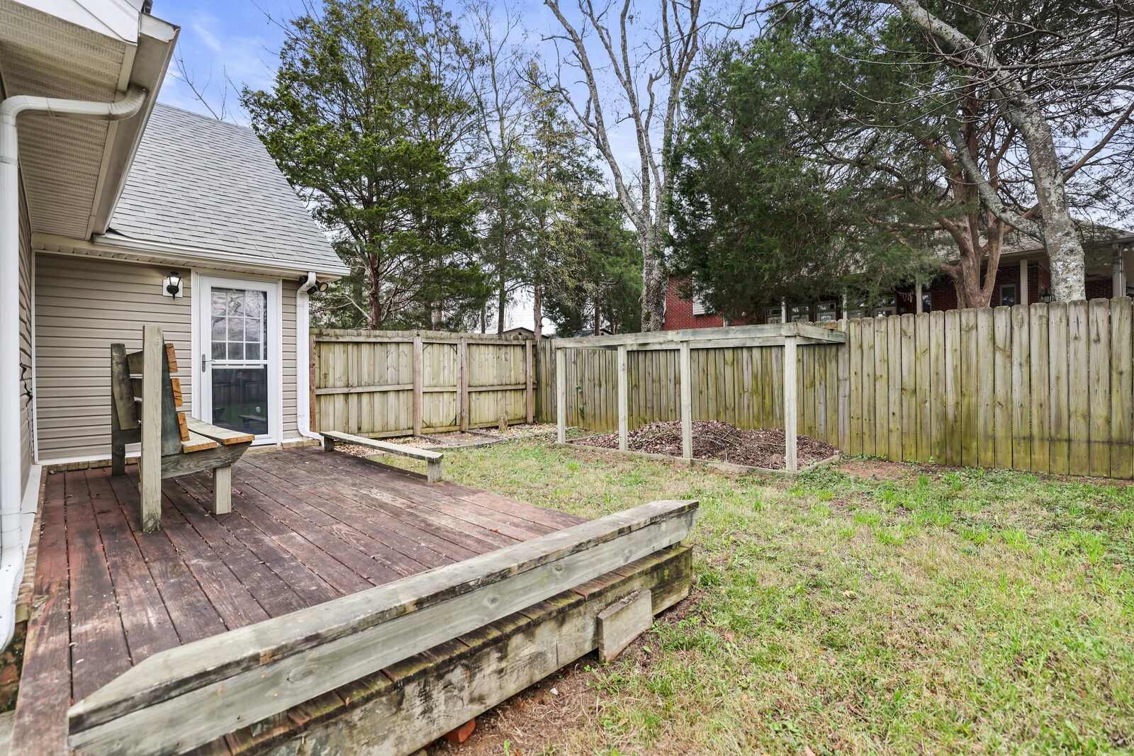 922 Chaparral Dr