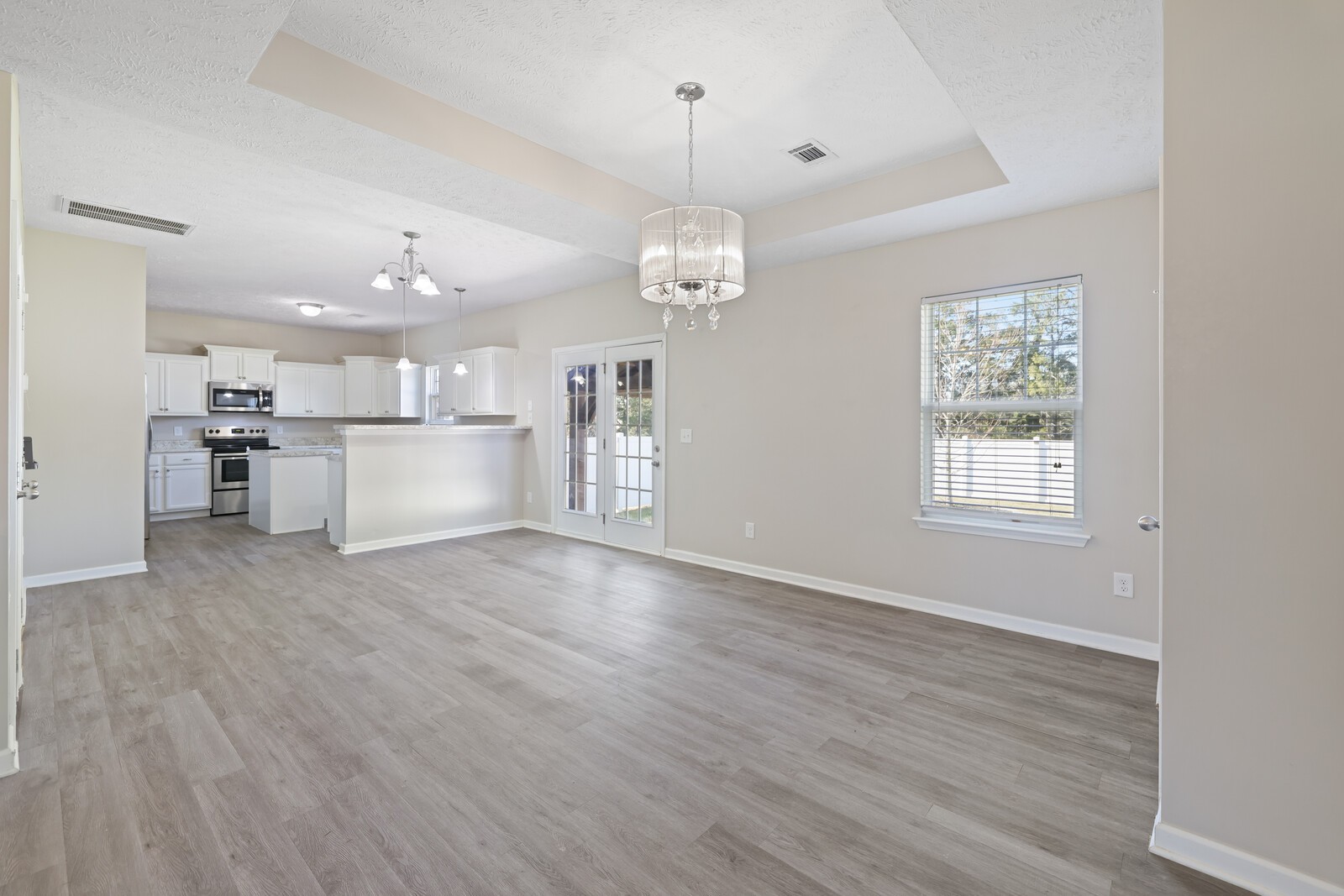 207 Earline Jones Dr