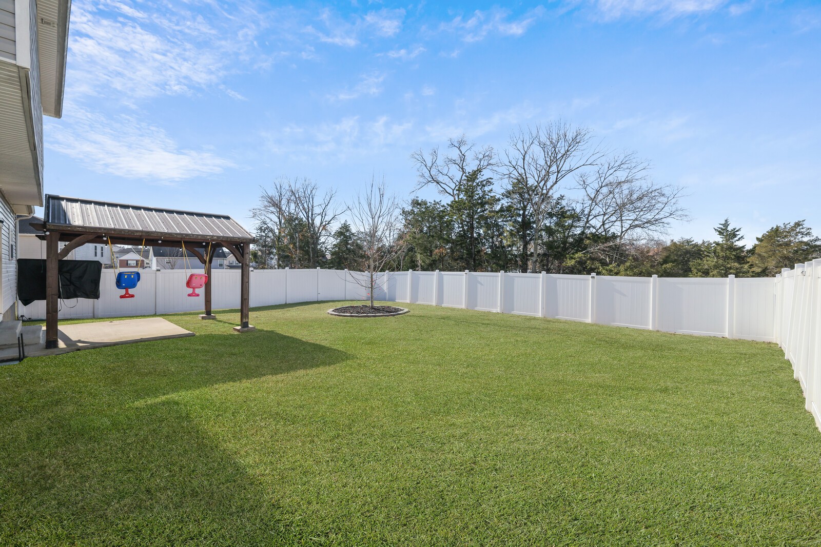 207 Earline Jones Dr