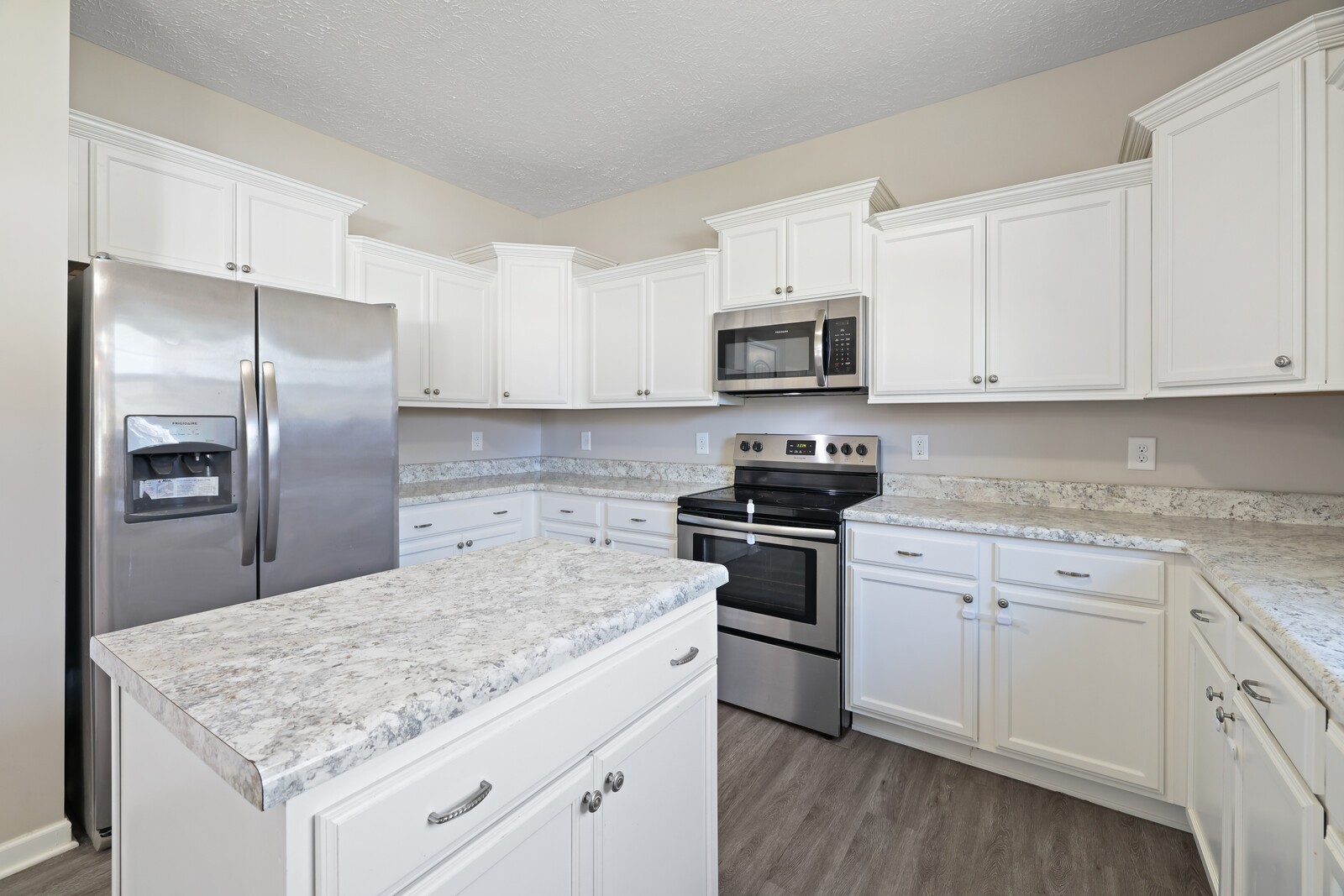 207 Earline Jones Dr