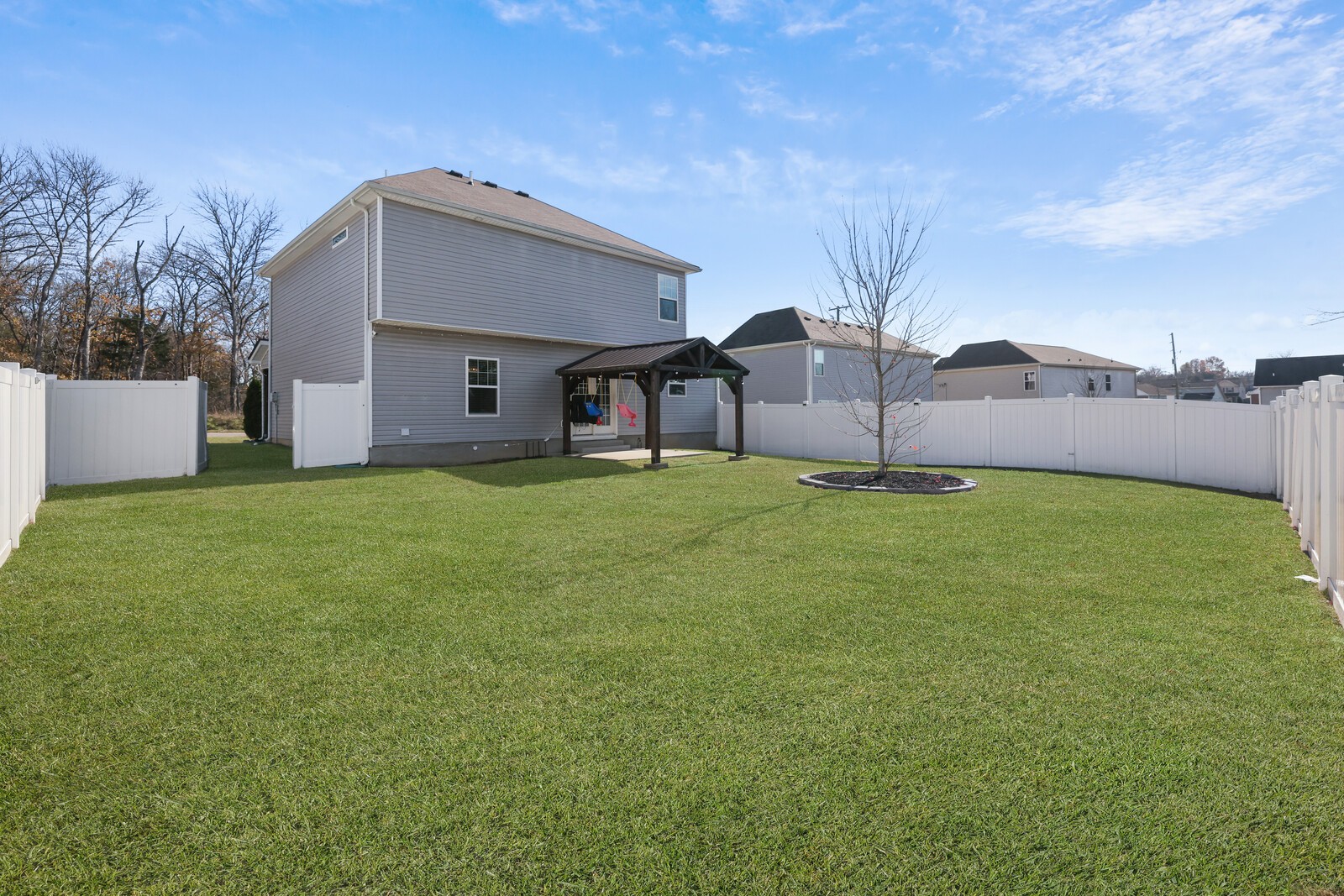 207 Earline Jones Dr