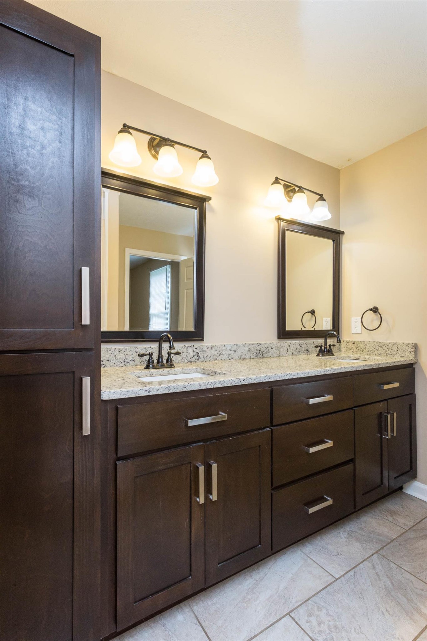 243 Evergreen Circle