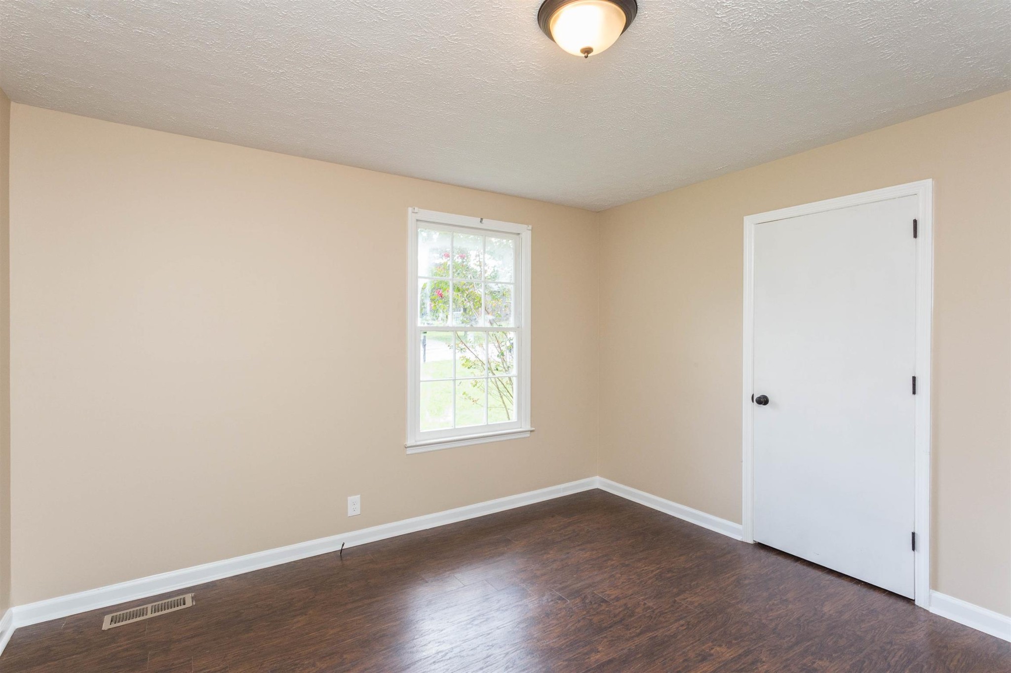 243 Evergreen Circle