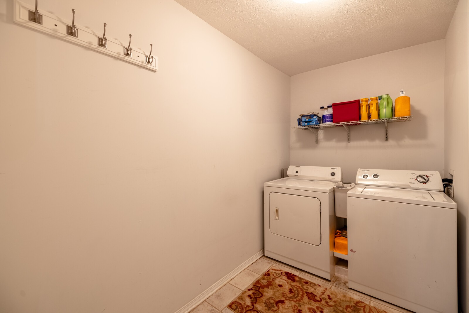 1315 Bundy Dr