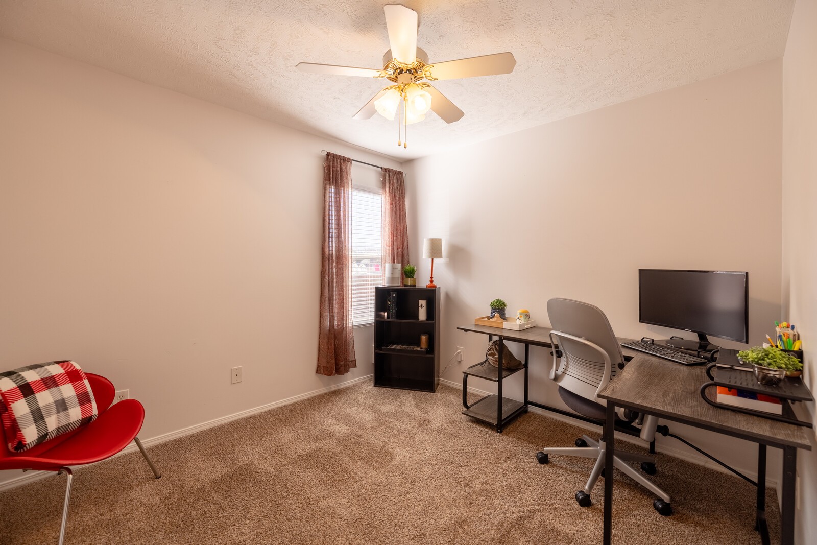 1315 Bundy Dr