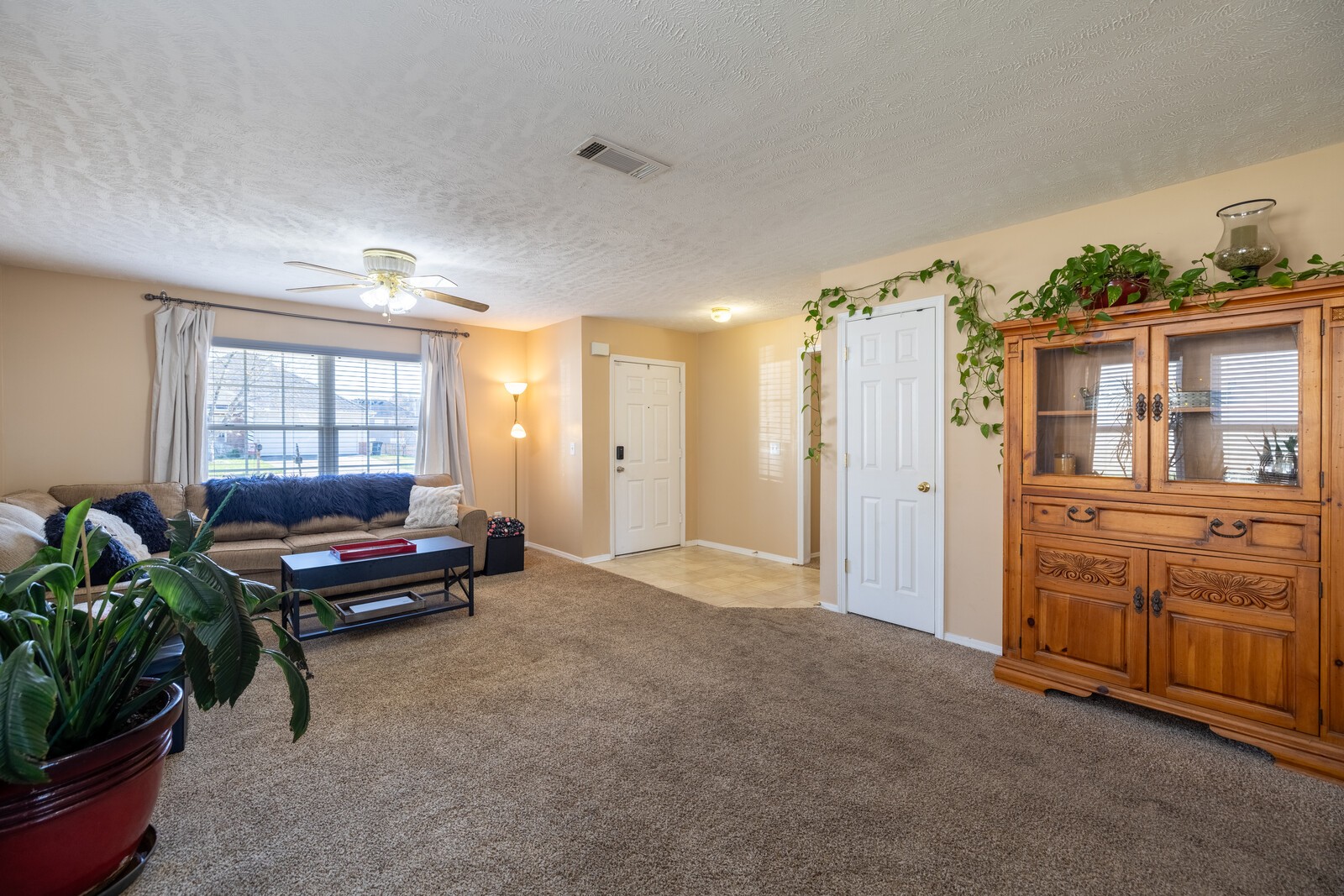 1315 Bundy Dr