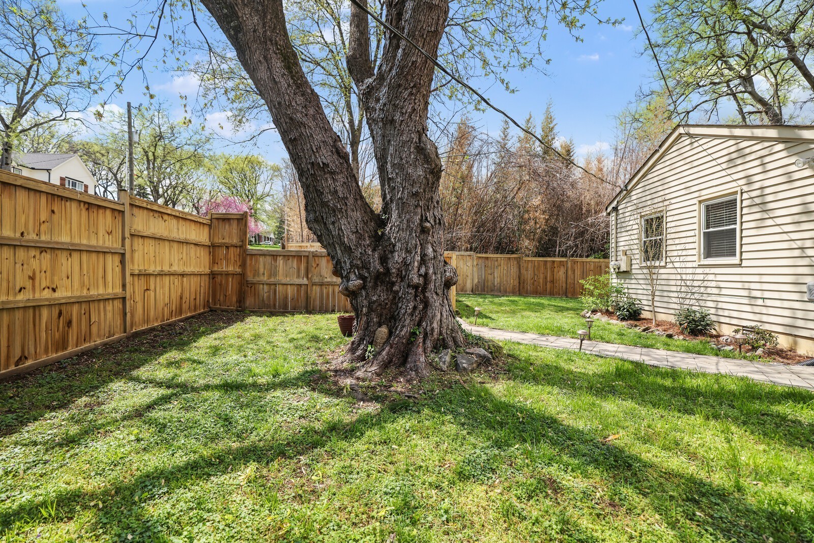 3417 Pleasant Valley Rd