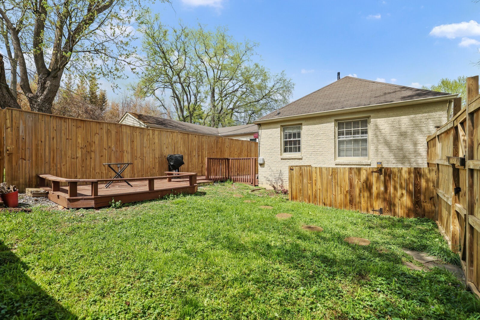 3417 Pleasant Valley Rd
