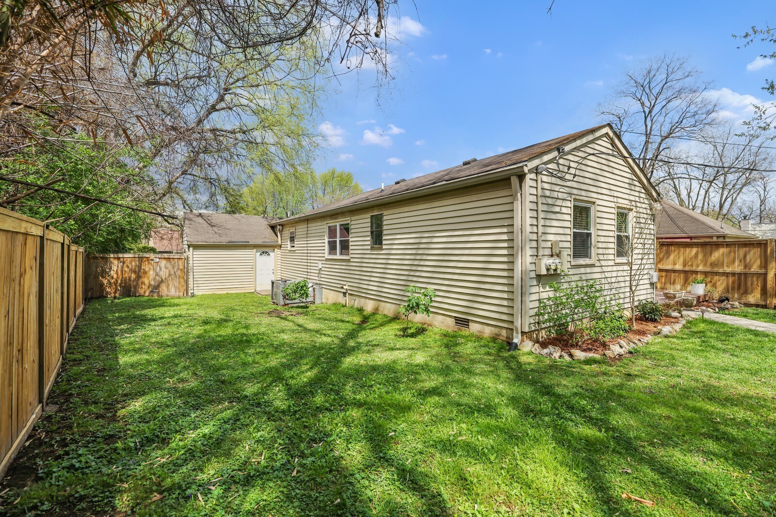 3417 Pleasant Valley Rd