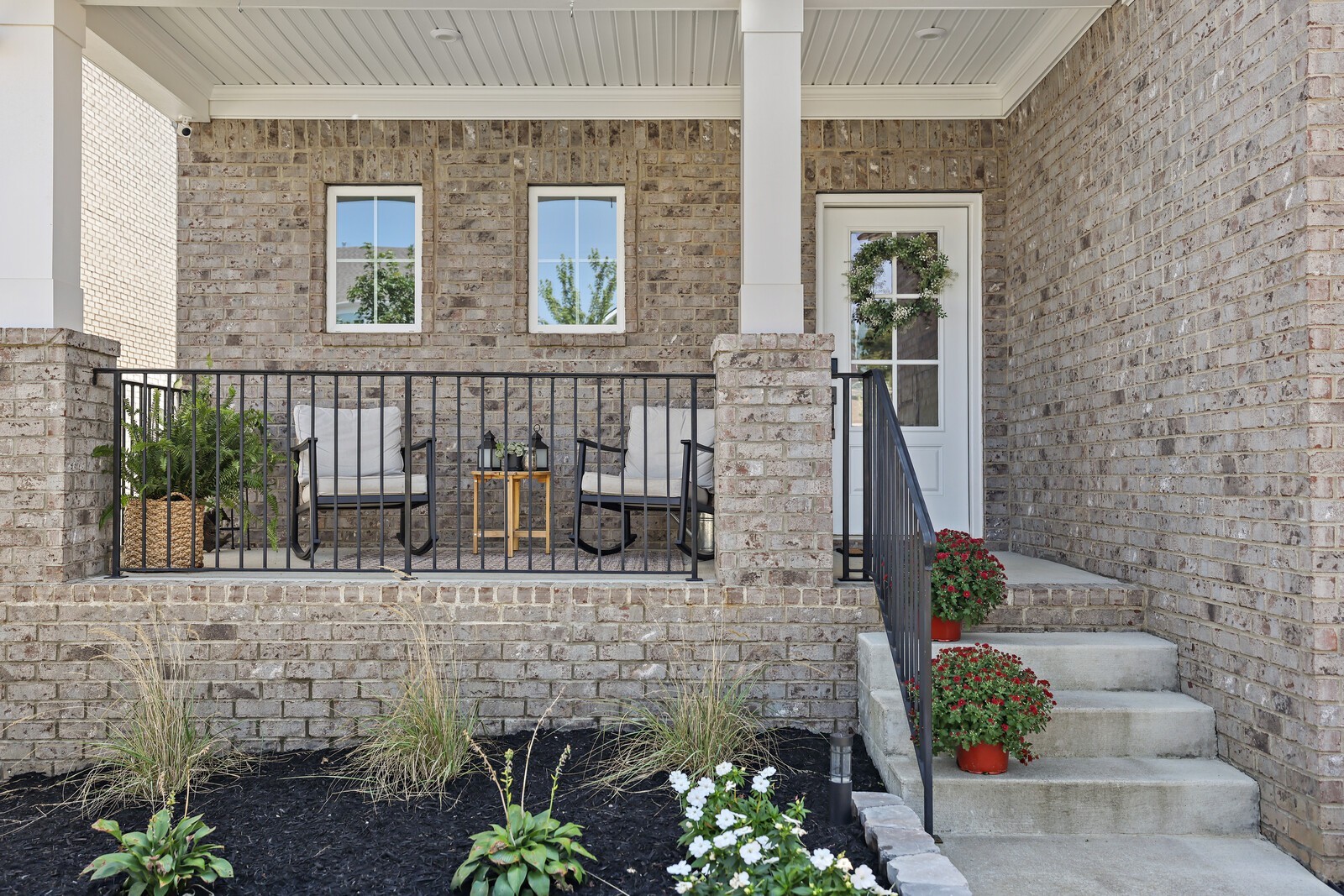 205 Woodhall Ct