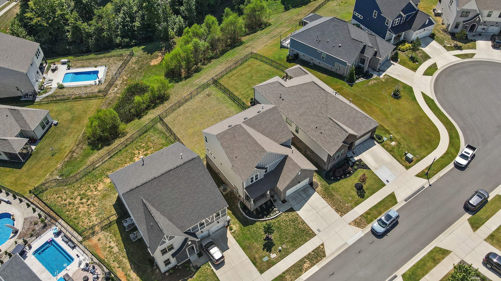 205 Woodhall Ct