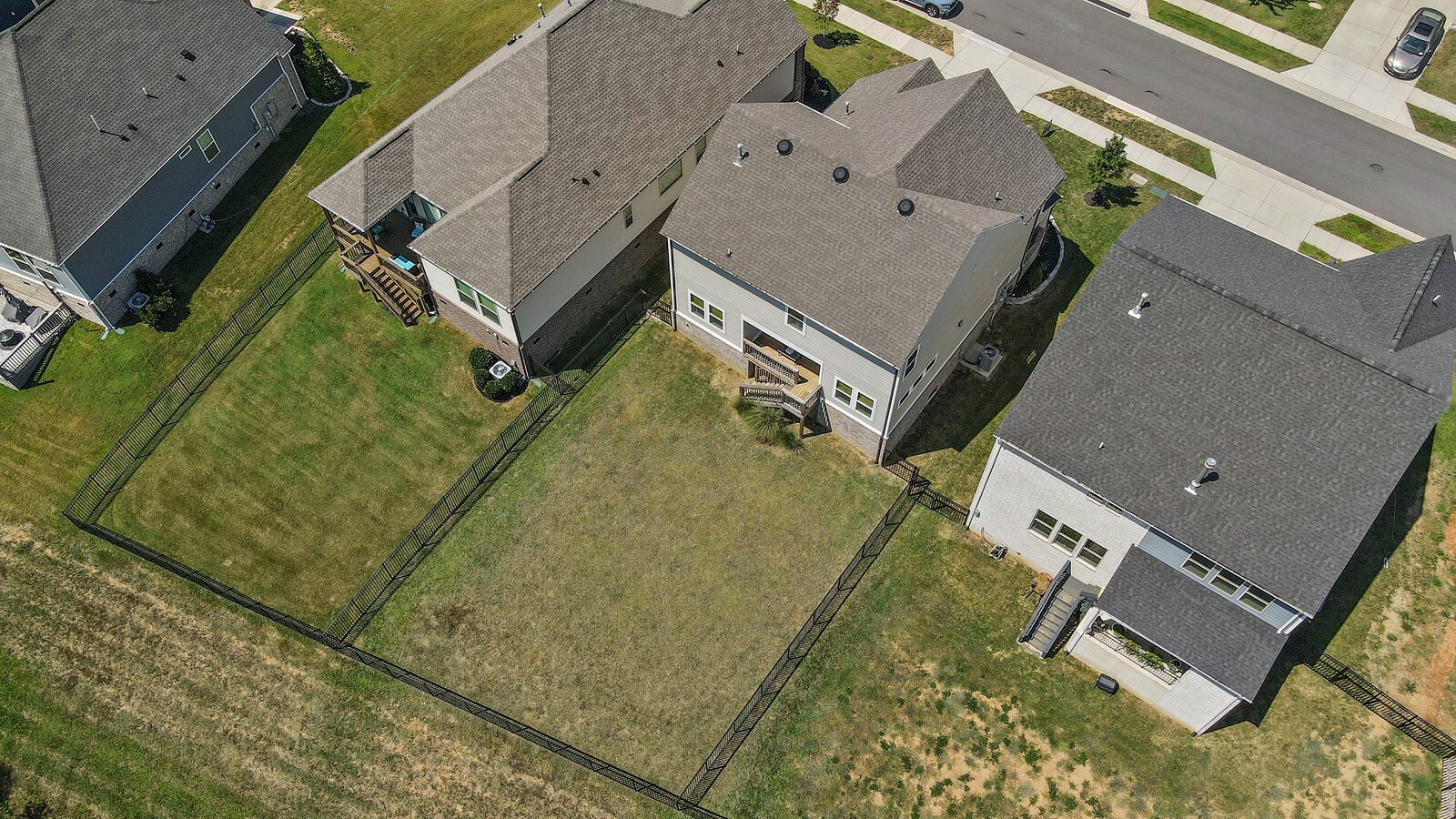 205 Woodhall Ct