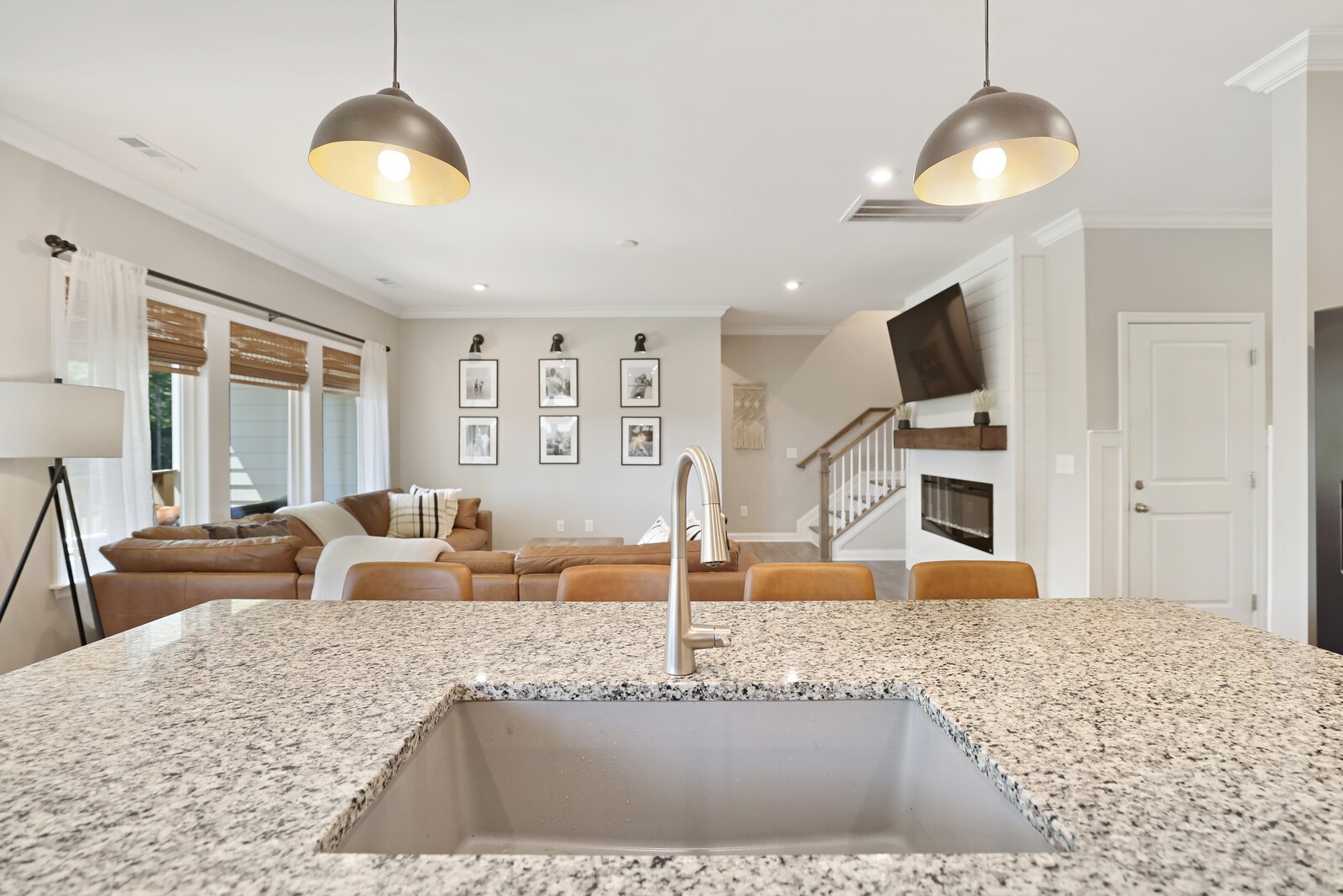 205 Woodhall Ct