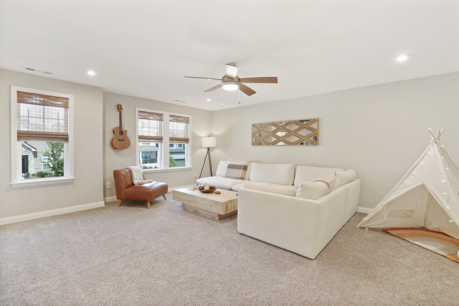 205 Woodhall Ct