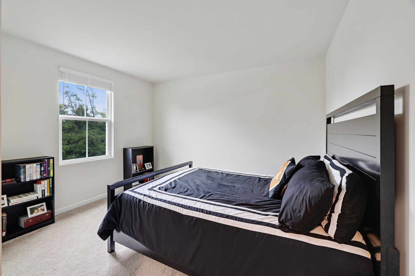 2709 Huntmere Ln