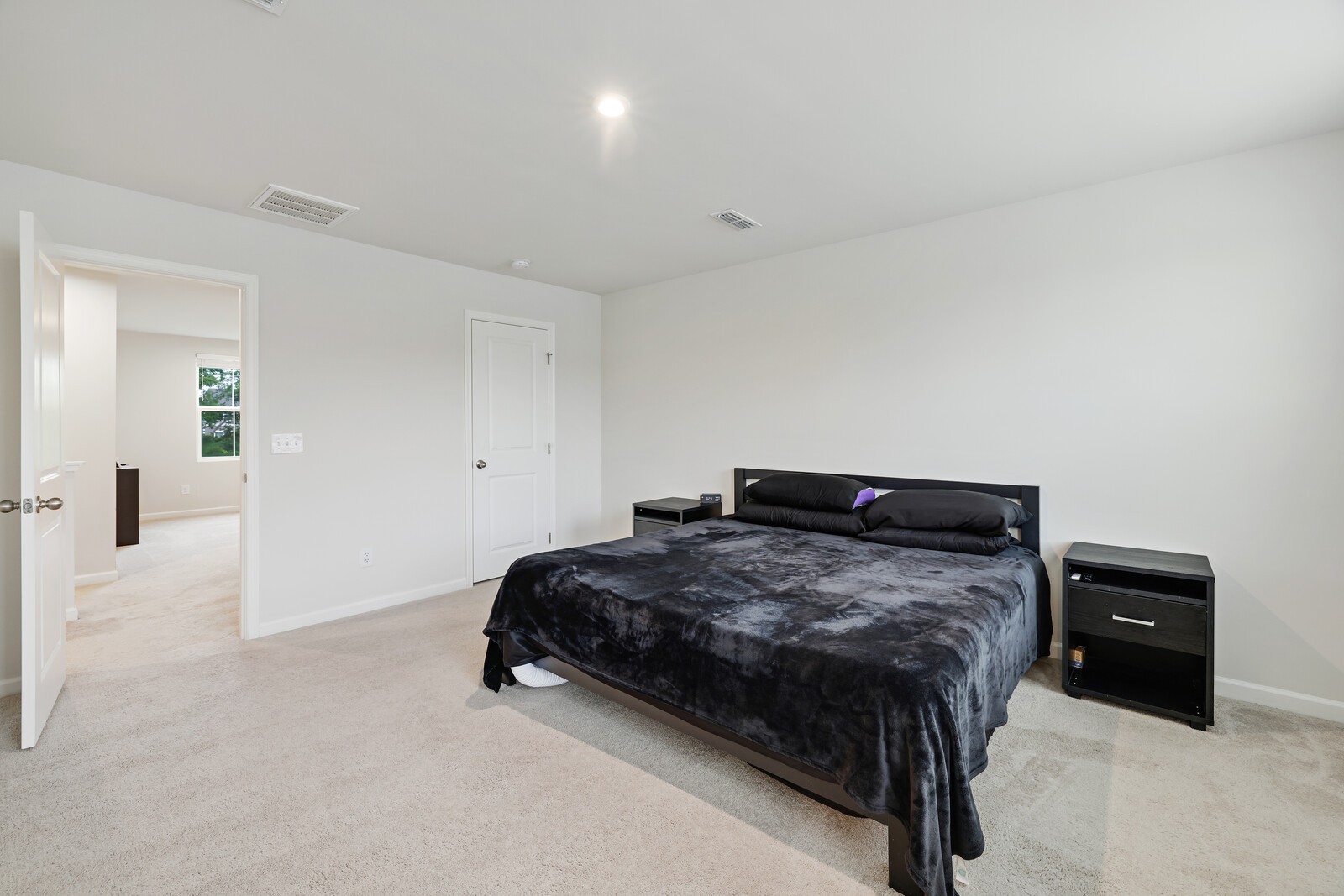 2709 Huntmere Ln