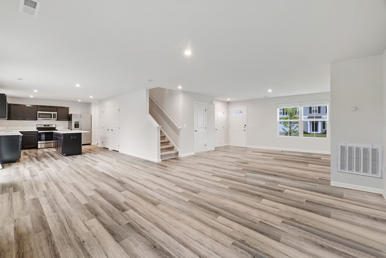 2709 Huntmere Ln