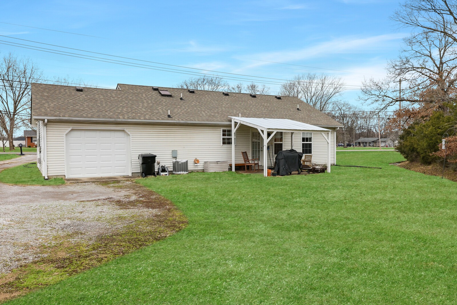 2229 Bradyville Pike