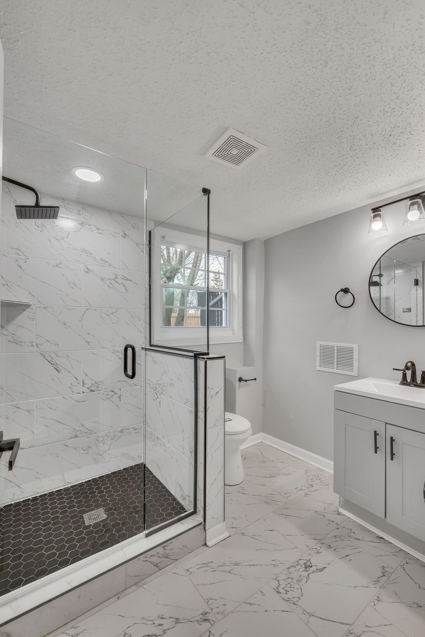 3047 Richmond Hill Dr