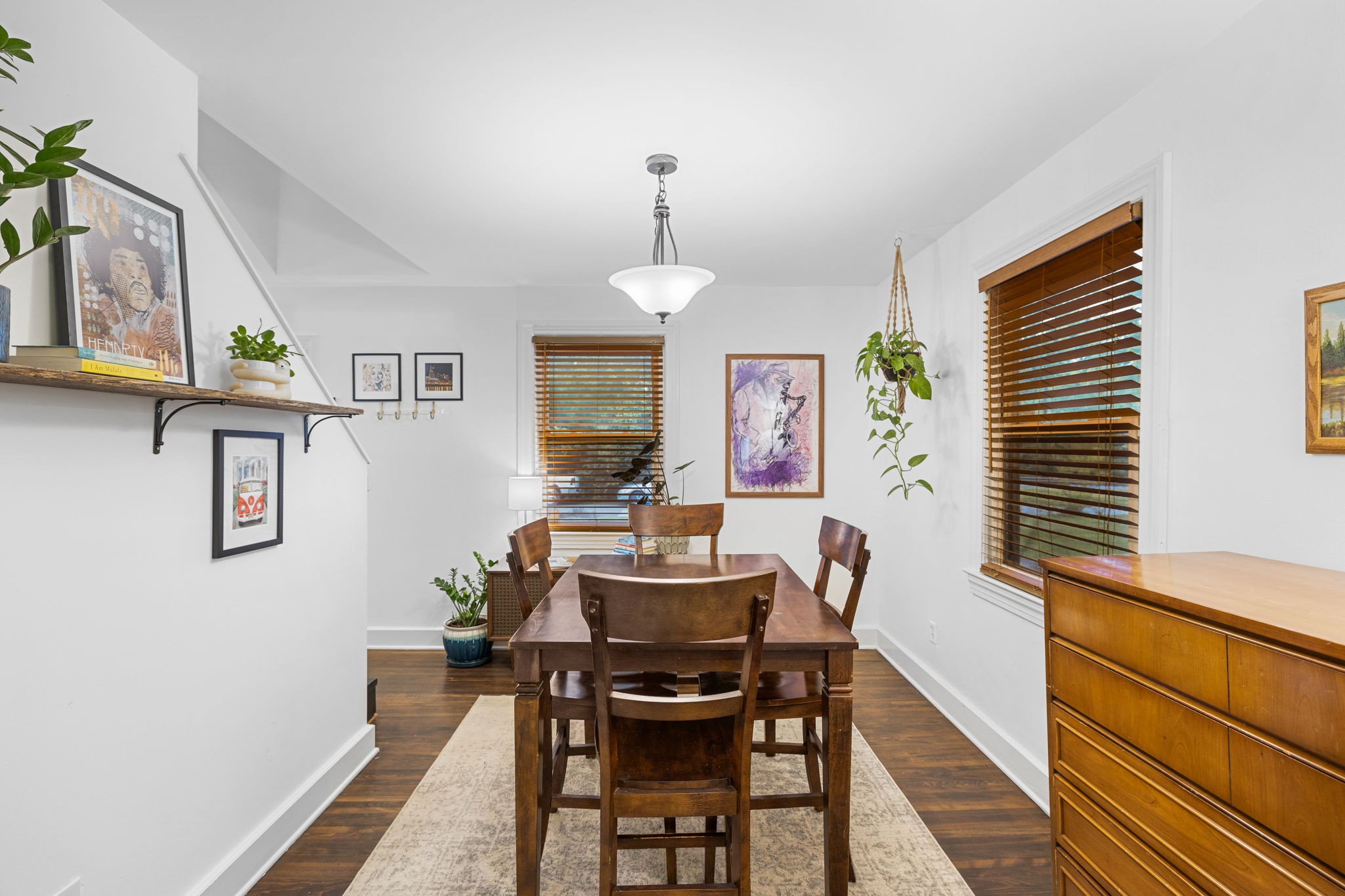 1709 Straightway Ave