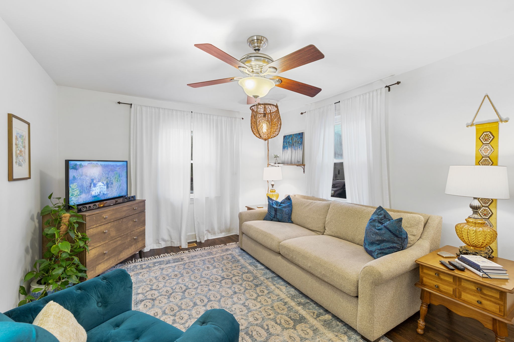 1709 Straightway Ave