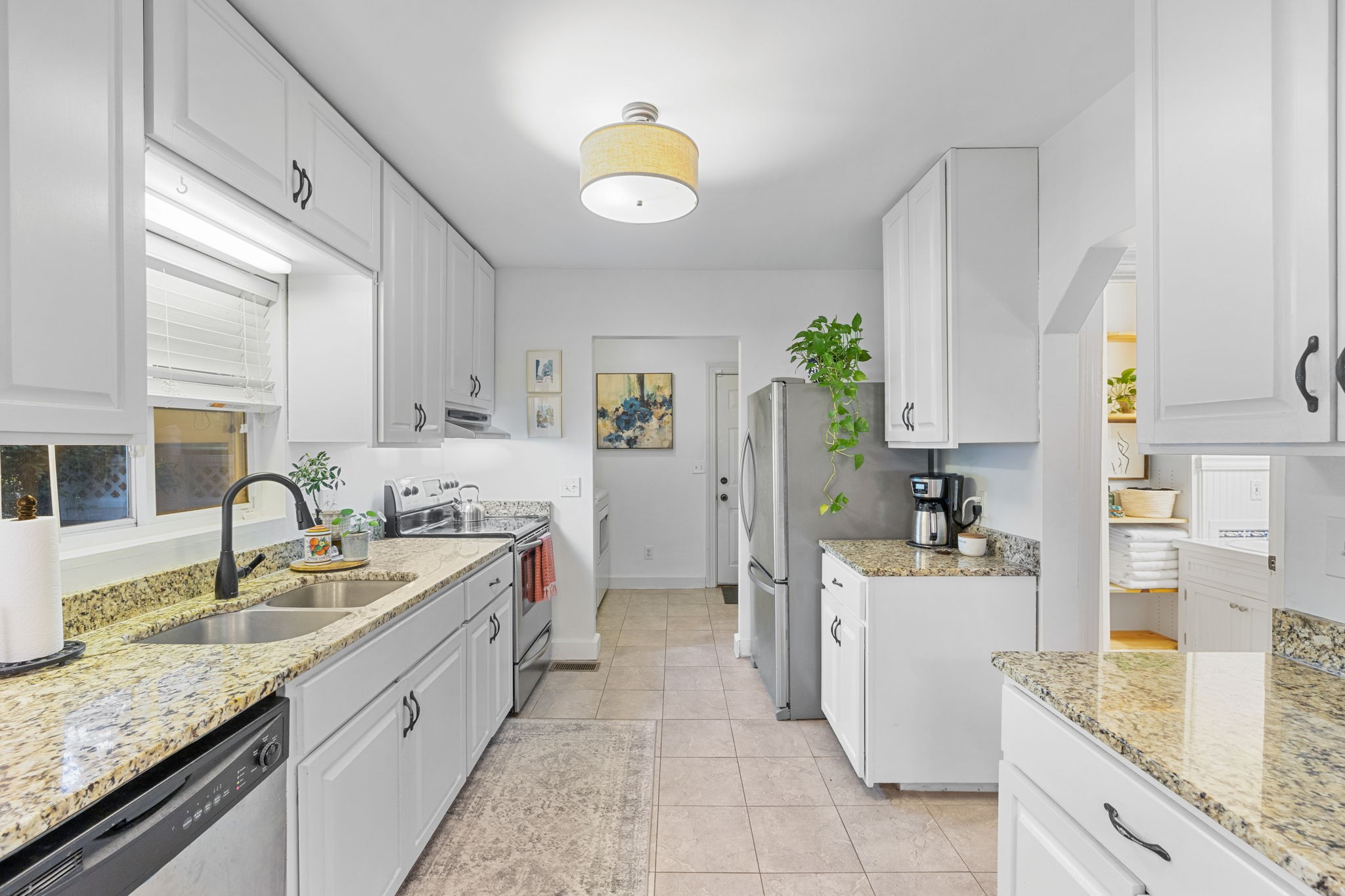 1709 Straightway Ave