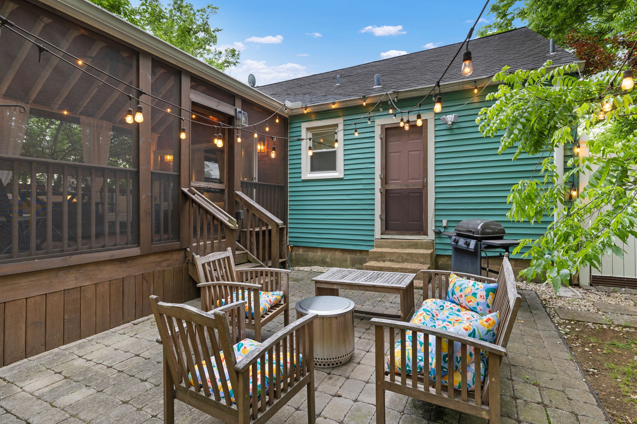 1709 Straightway Ave